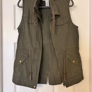 Sebby Women’s Olive/Khaki Utility Vest